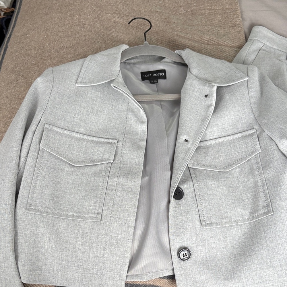 LOFT Versa Soft Gray Blazer